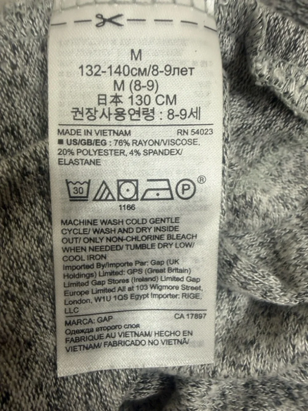 Gap Kids Gray Knit Open Front Cardigan Sweater Size Medium Fits Girls Sizes 8-9